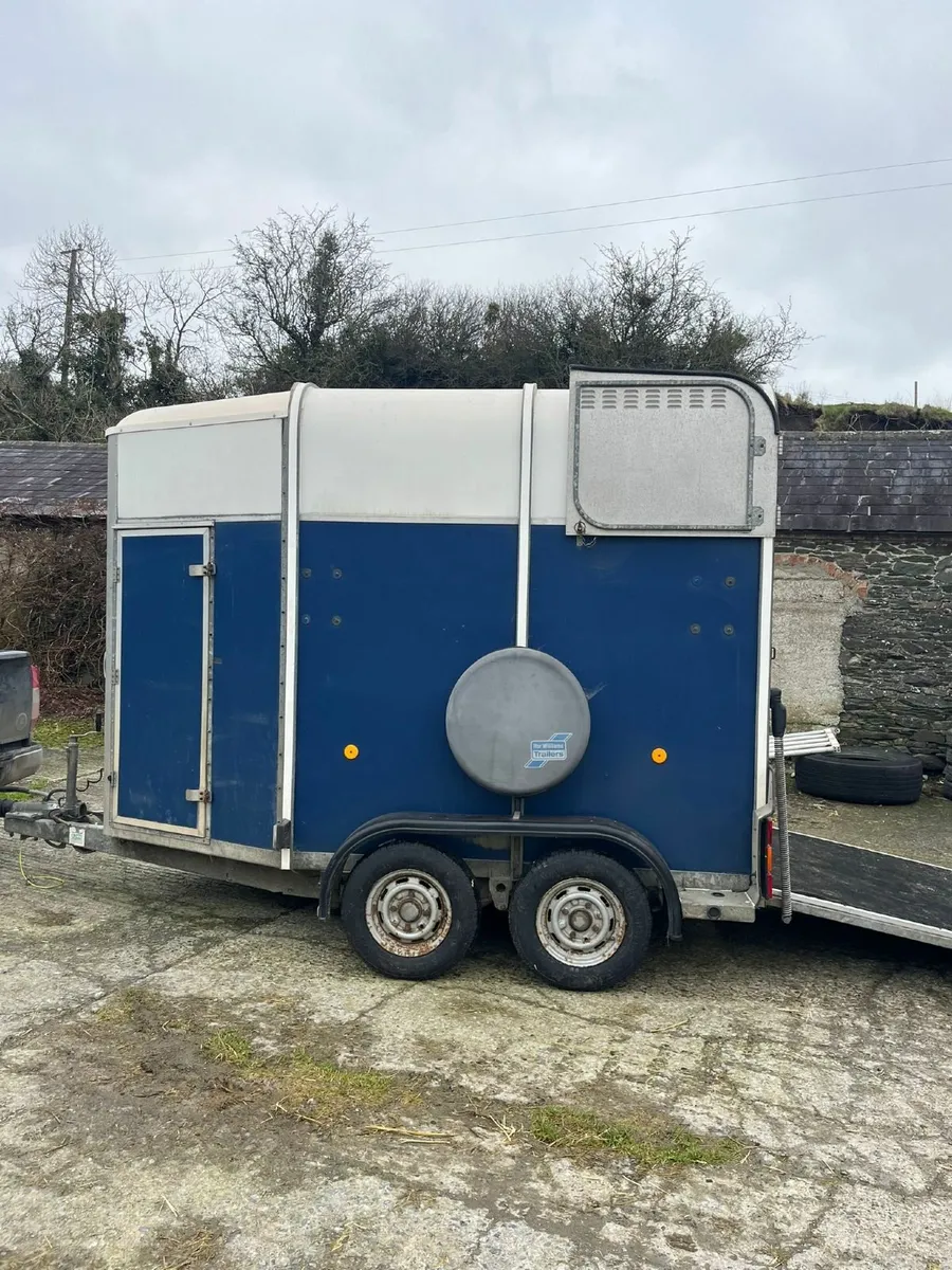 Horse Box - Image 2