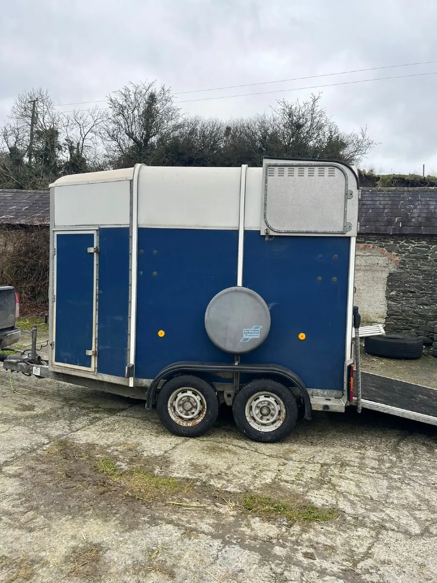 Horse Box - Image 4
