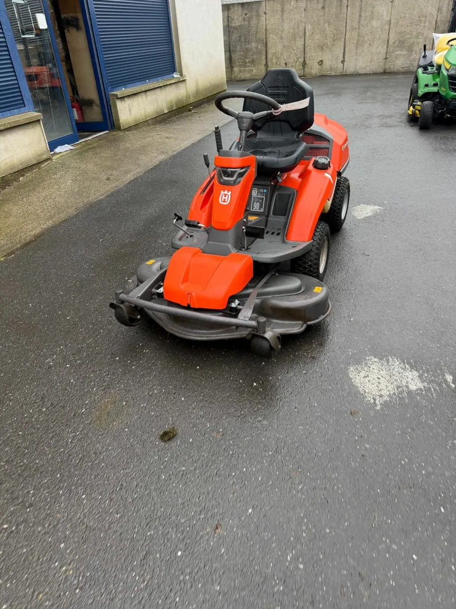Husqvarna 316tx Front deck Ride-on Lawnmower - Image 1