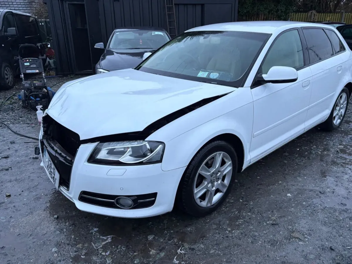 2013 Audi A3 1.4 Automatic only 71 kms - Image 4