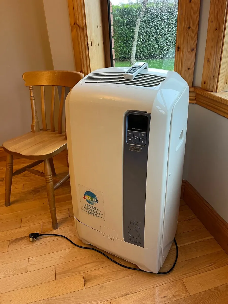 Dehumidifier / Air Conditioning Unit - Image 1