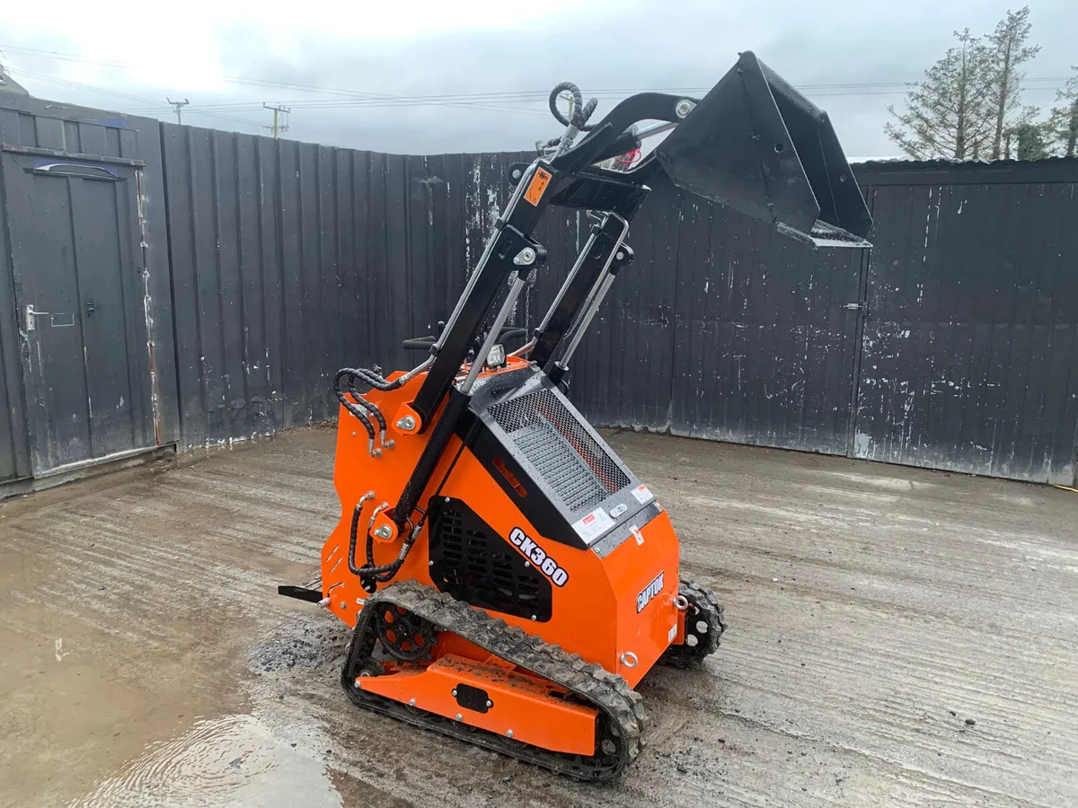 Captok CK360 Pedestrian Skid Steer – 13.5HP DIESEL - Image 2
