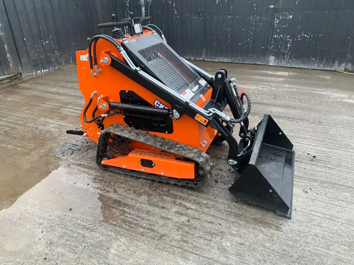 Captok CK360 Pedestrian Skid Steer – 13.5HP DIESEL - Image 1