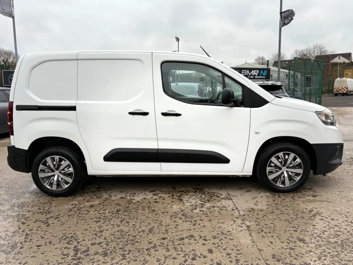 2022 TOYOTA PROACE CITY ONLY 68k - Image 4