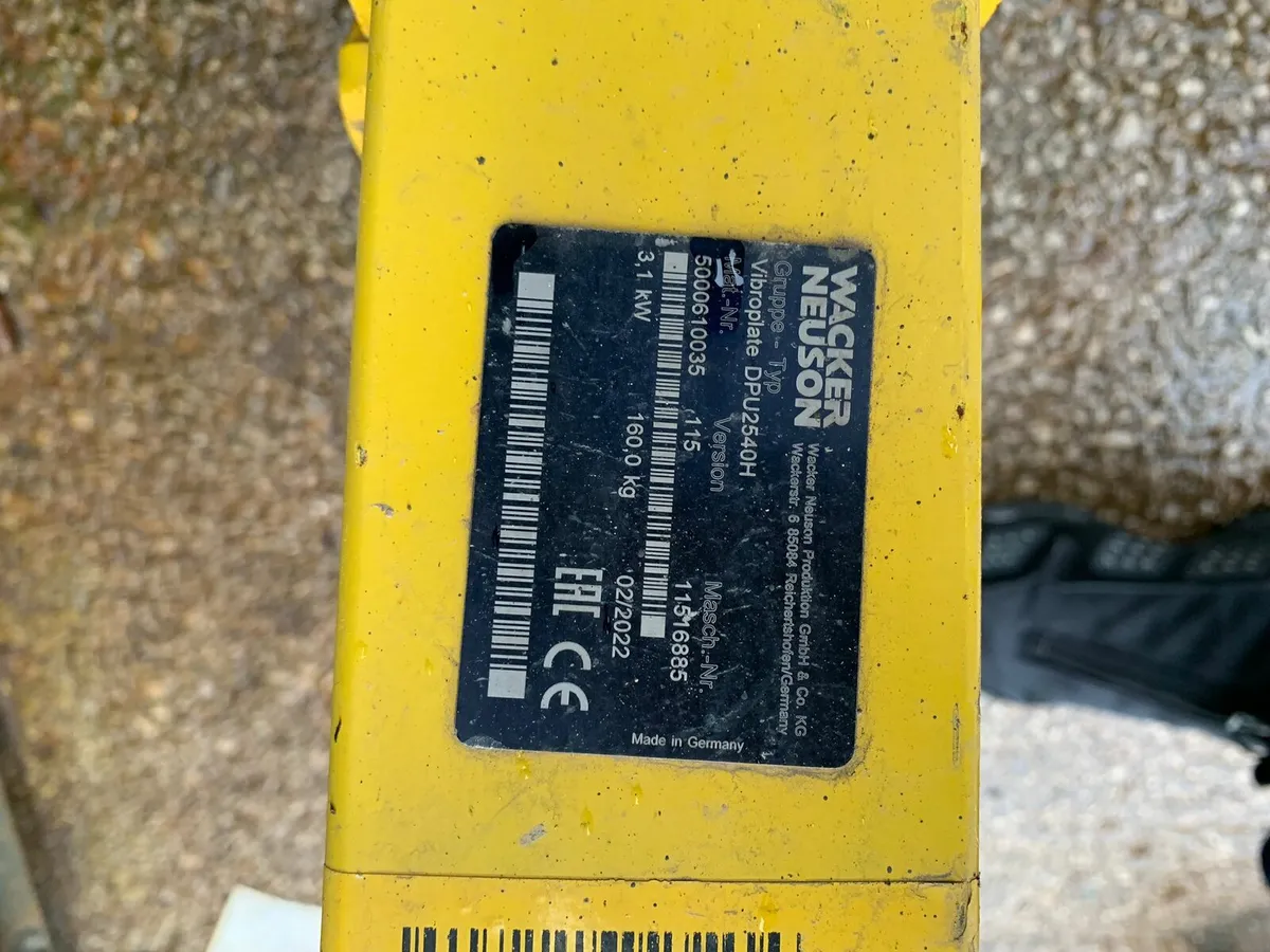 Diesel whacker plate forward and reverse Yr 2022 - Image 2