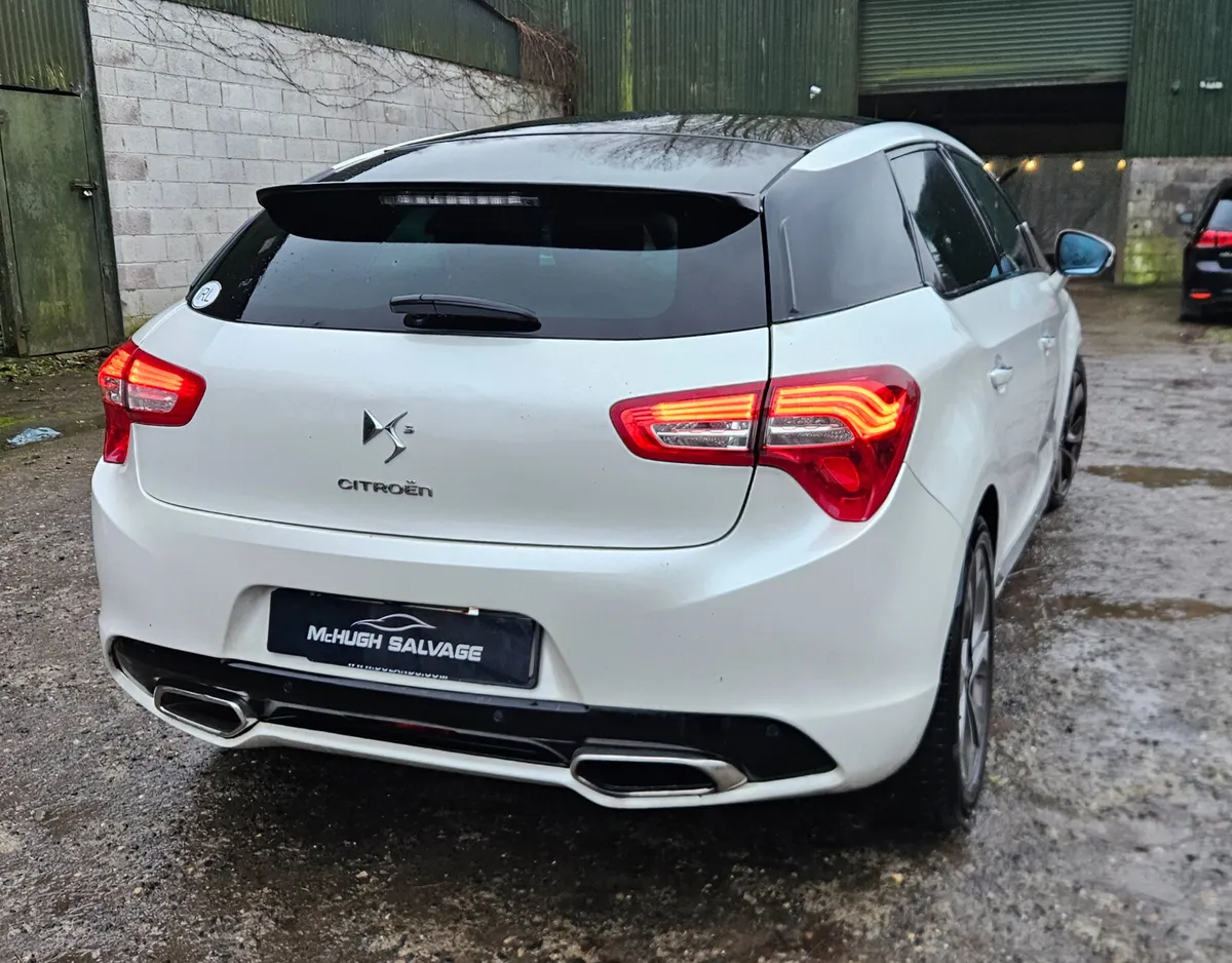 Citroen DS5 HDi 6-Speed 160 Dsport Hybrid - Image 4