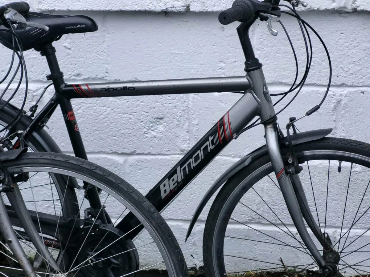 2 HYBRID STYLE BIKES 100 PER BIKE - Image 3