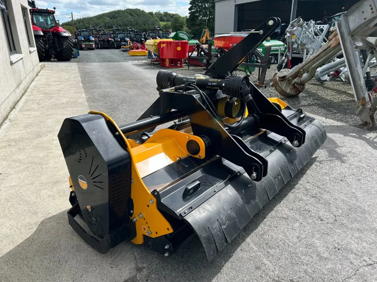 McConnell Magnum Profi Mega - Image 1