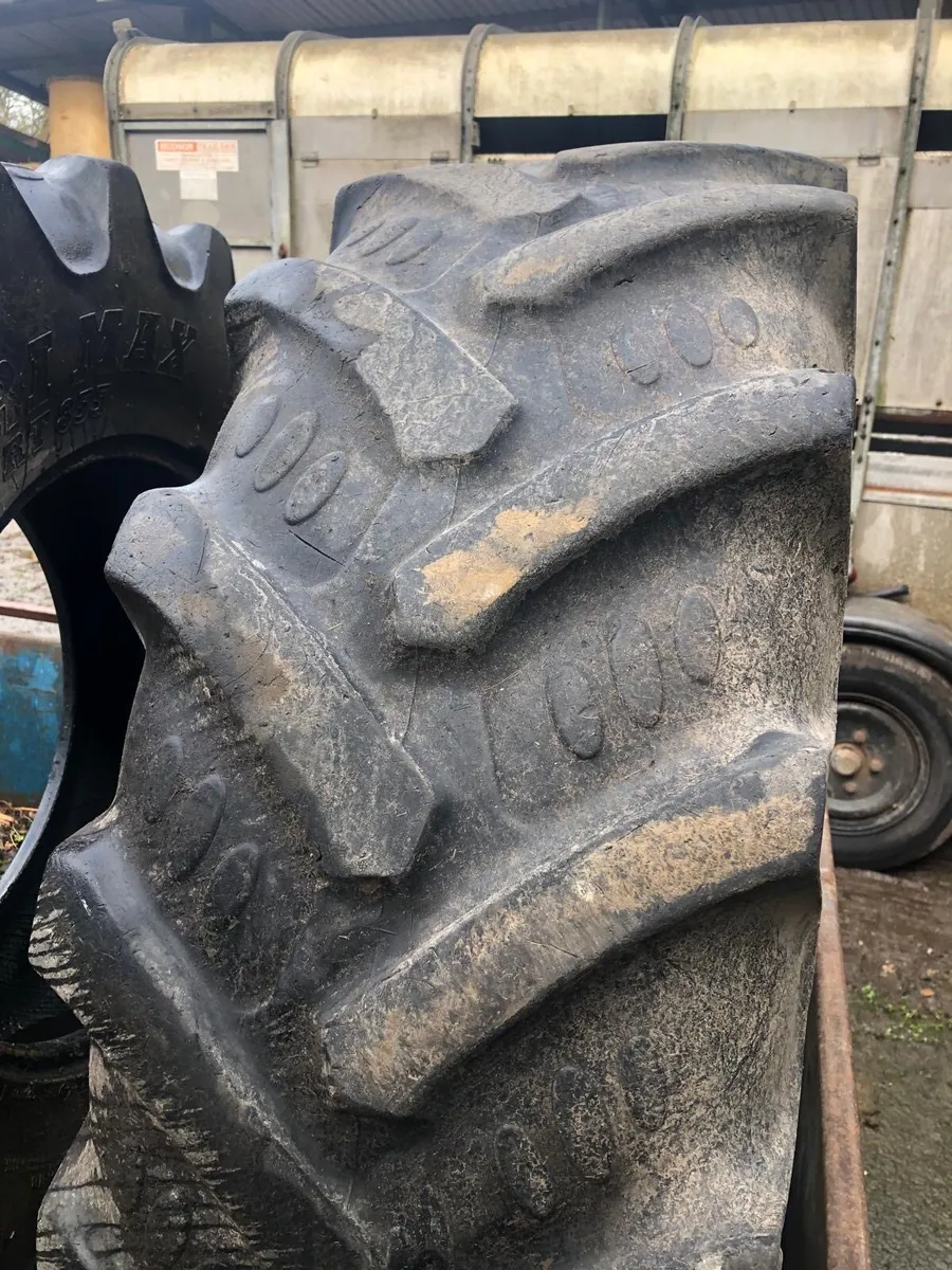 380/85r24 BKT Tyres - Image 3