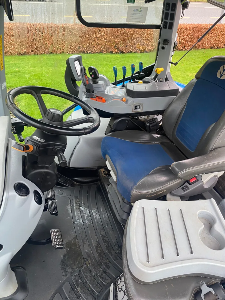 New Holland T6.180 DC - Image 4