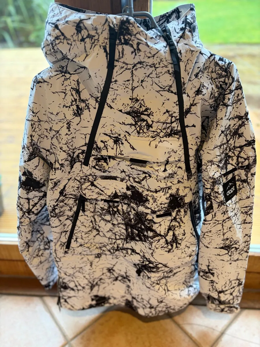 Ski jacket - Image 1