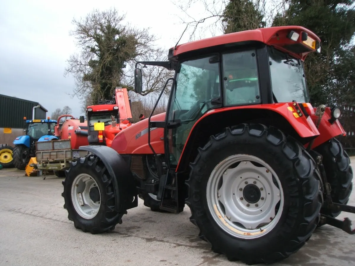 2007 Case CS 100 - Image 2