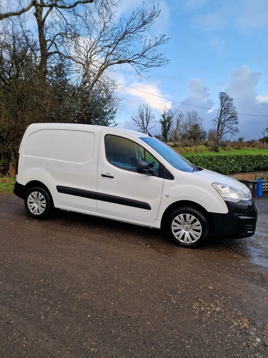 Citroen Berlingo 2017 - Image 1