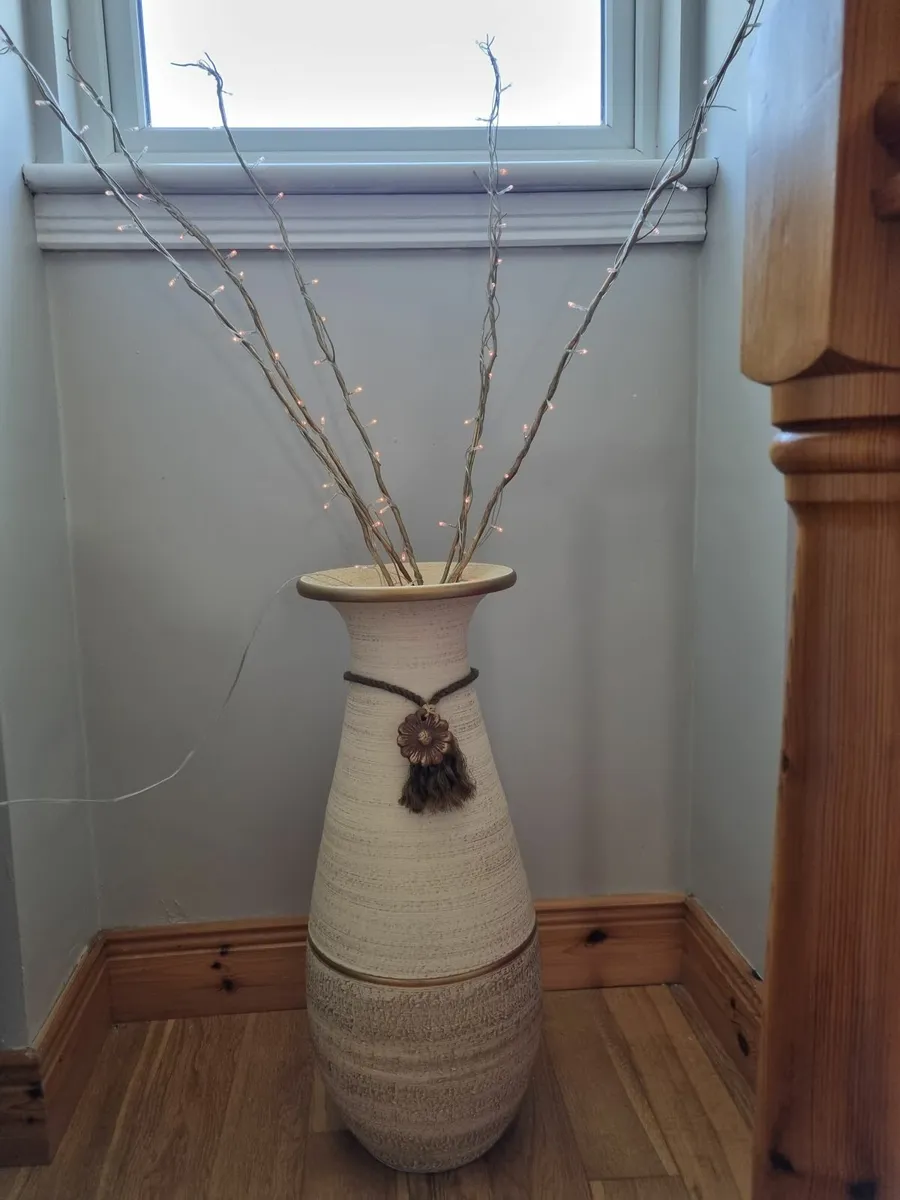 Large Vase - Image 1