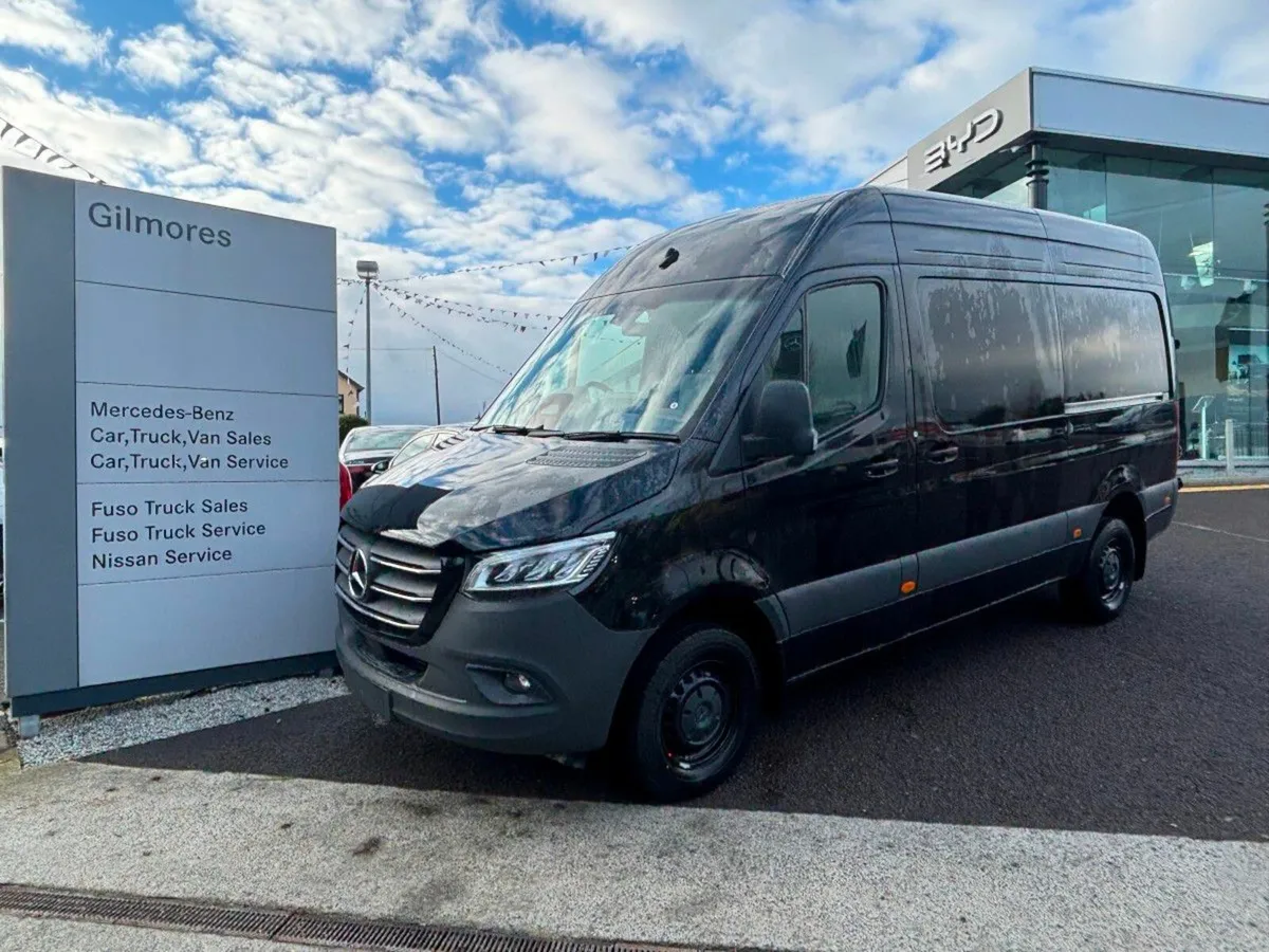 Mercedes-Benz Sprinter 319 MWB HIGH ROOF - Image 1