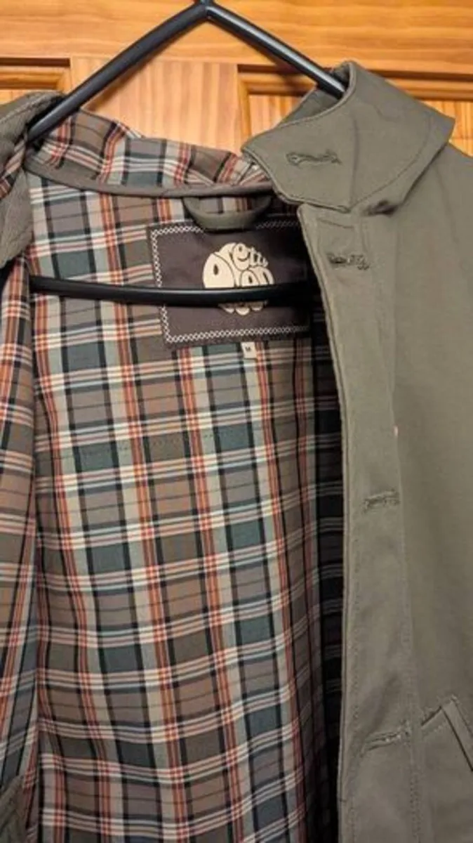 Rare Pretty Green Parka - Image 4