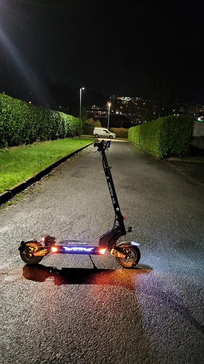 Kepow K3 Electric Scooter - Image 1