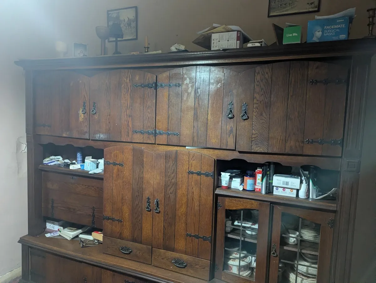 FREE Furniture - Image 2