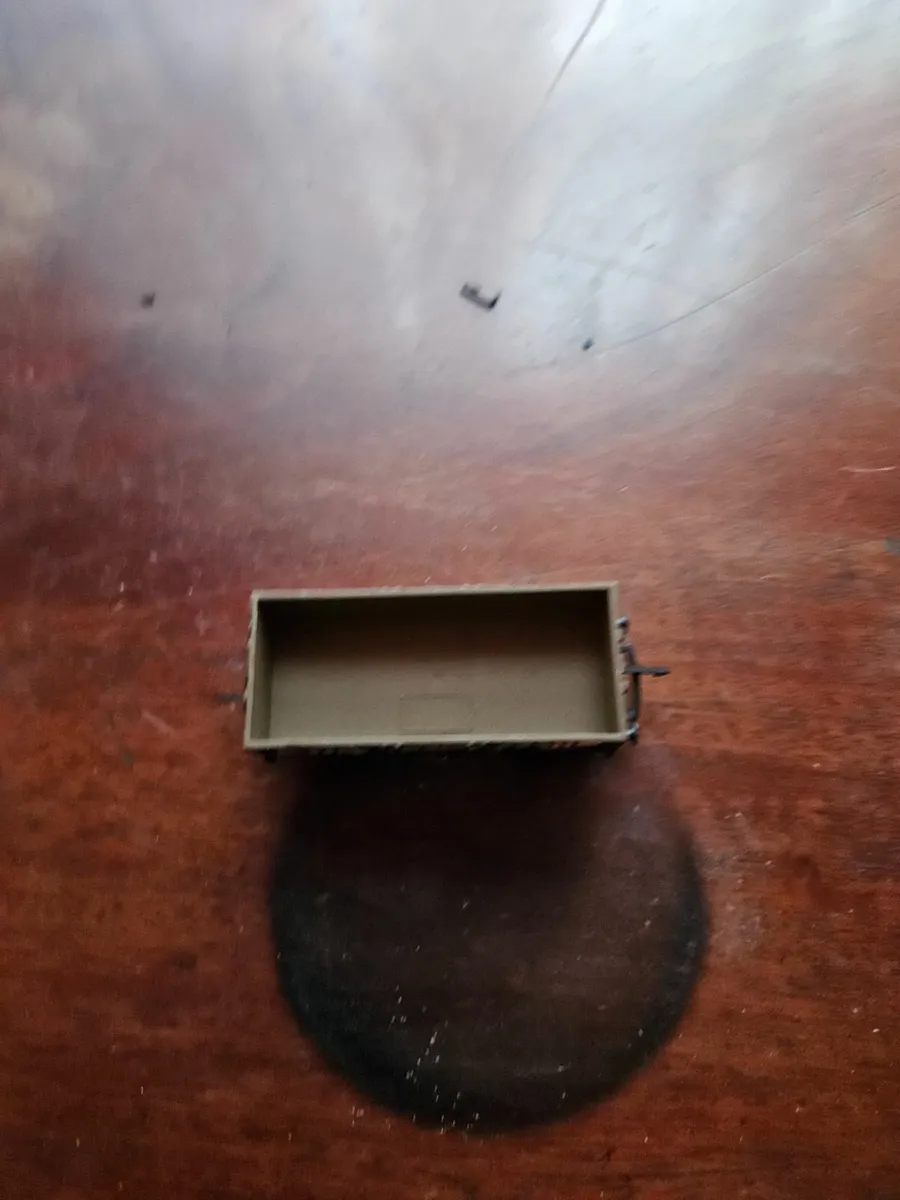 Hornby Triang Lima OO Gauge Wagon - Image 1