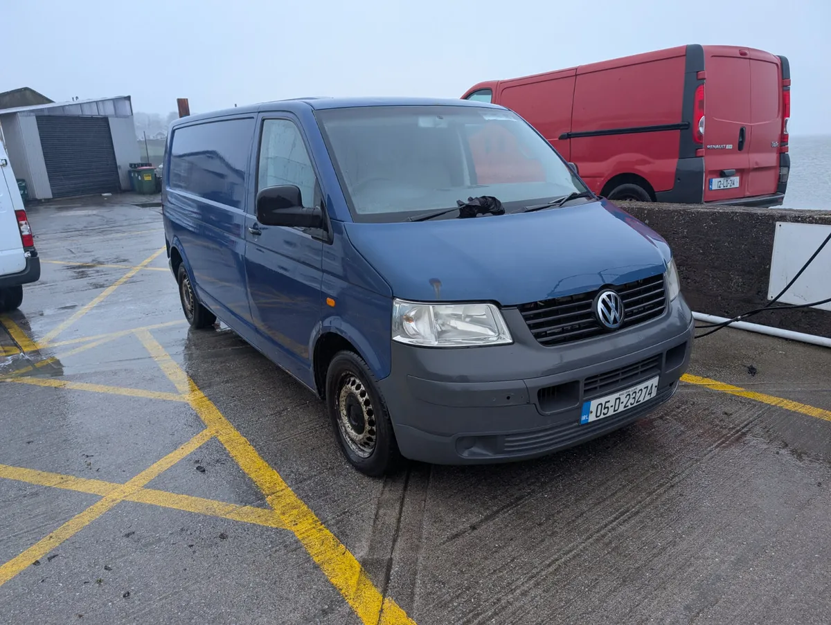 Volkswagen transporter 2005 - Image 1