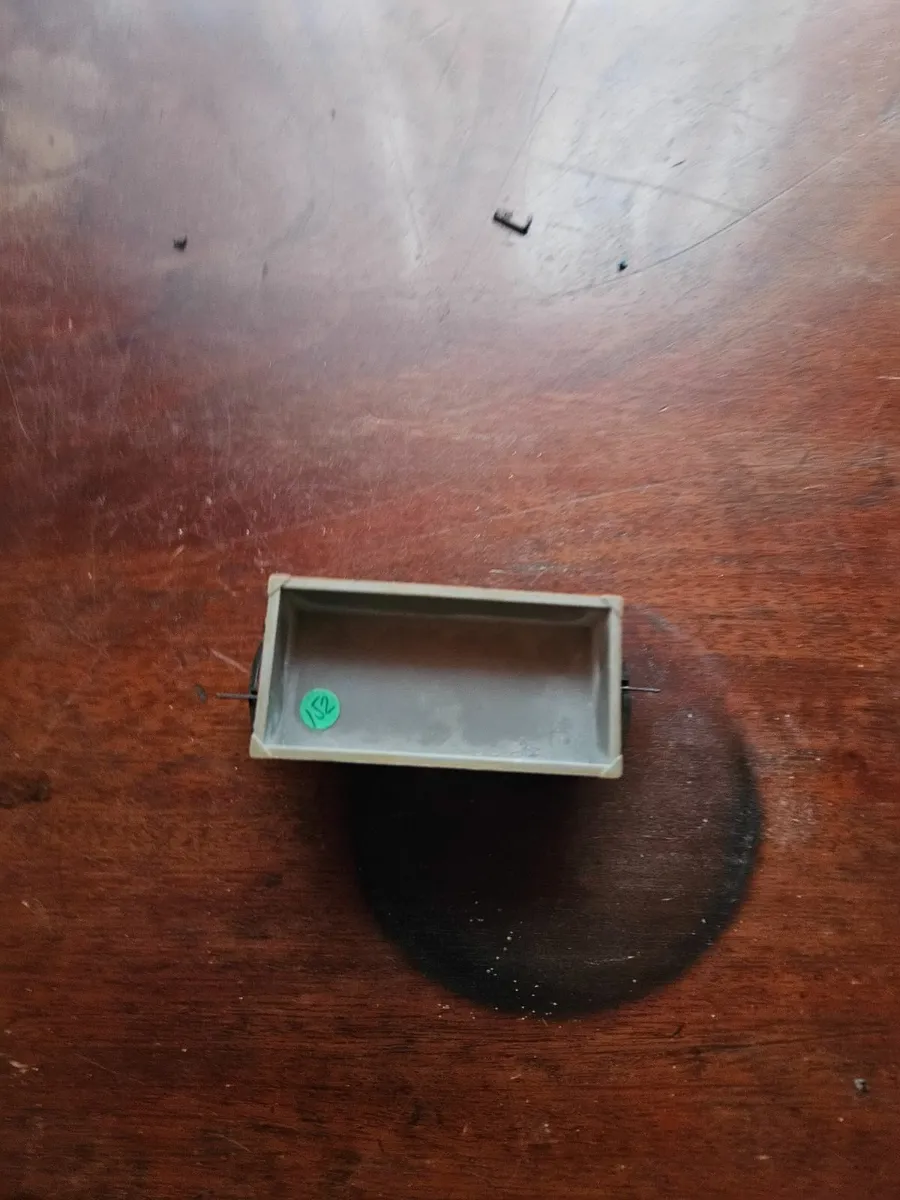 Hornby Triang Lima OO Gauge Wagon - Image 2