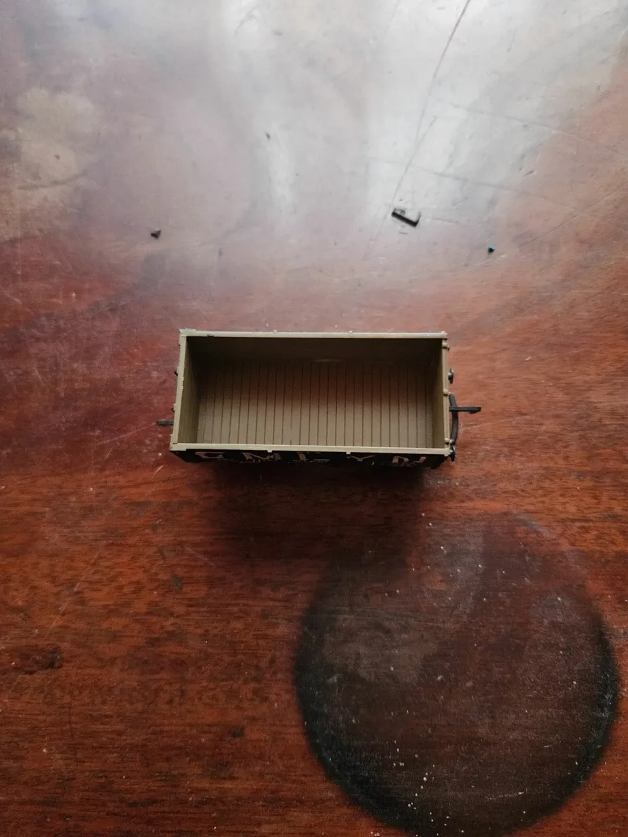 Hornby Triang Lima OO Gauge Wagon - Image 2