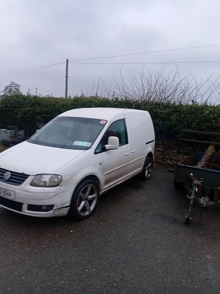 Volkswagen Caddy 2010 - Image 1