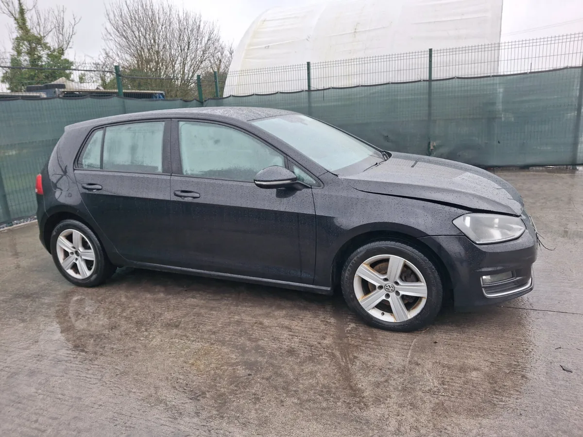 2014 Volkswagen Golf  Tdi  Highline - Image 4