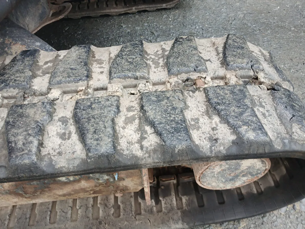 2022 Hitachi 48.6 - Image 4