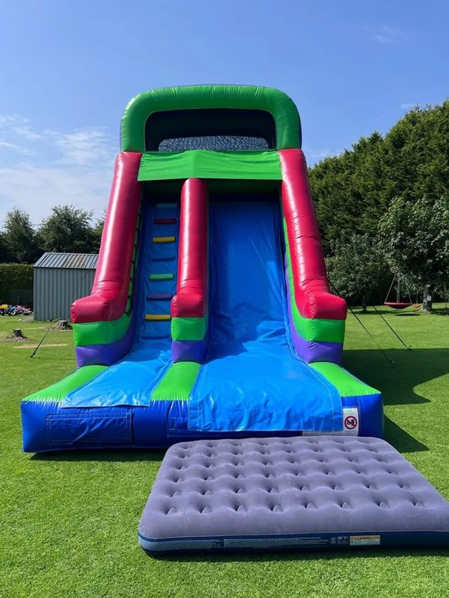 Bouncy Castle Slide - Image 3