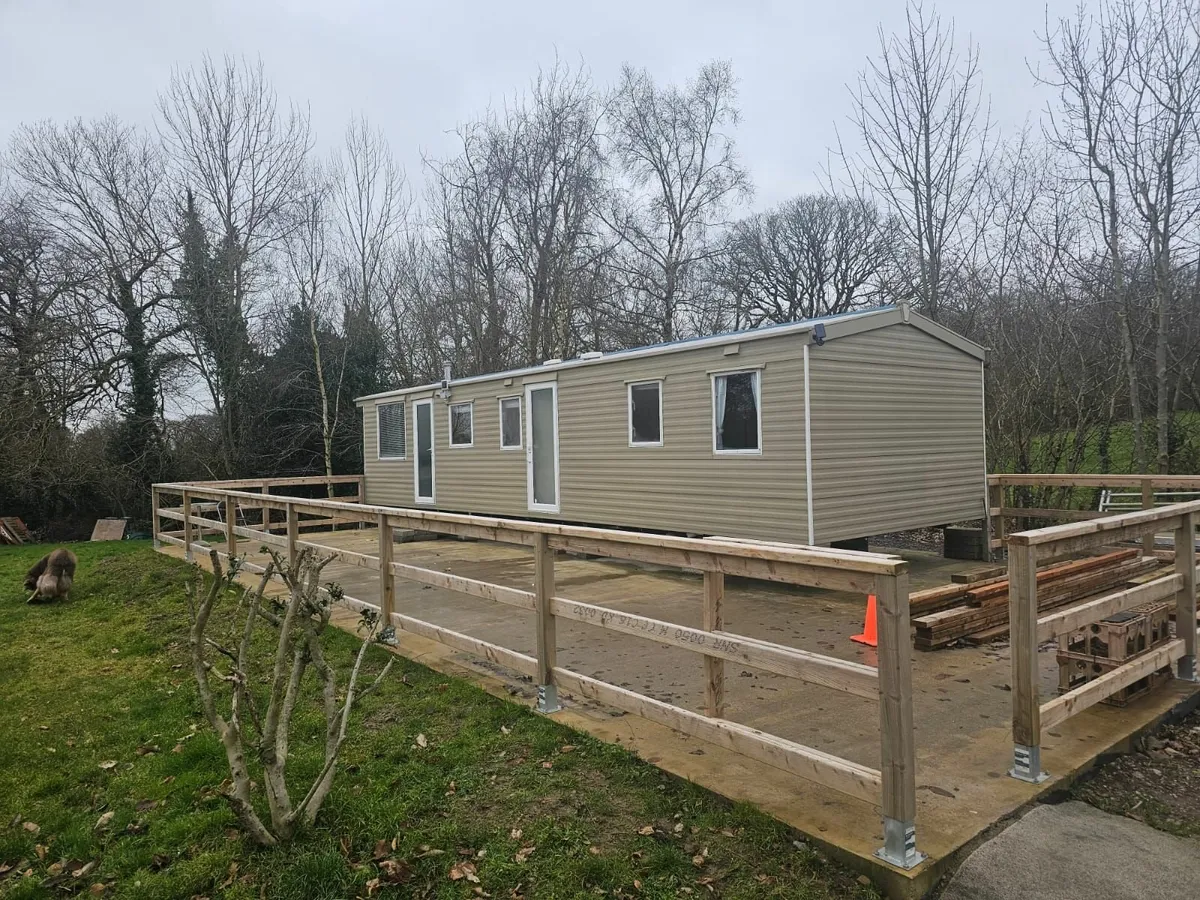 2004 Atlas Florida Super Model  Mobile Home - Image 1