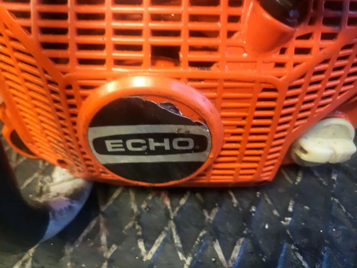 2 ECHO CHAINSAWS BARGAIN €100 - Image 2