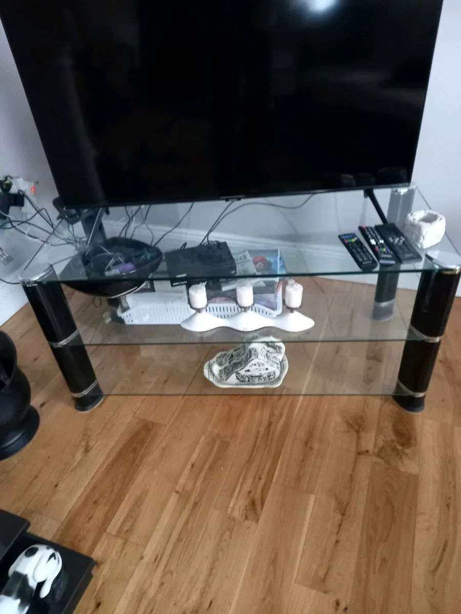 Sitting room unit n - Image 1