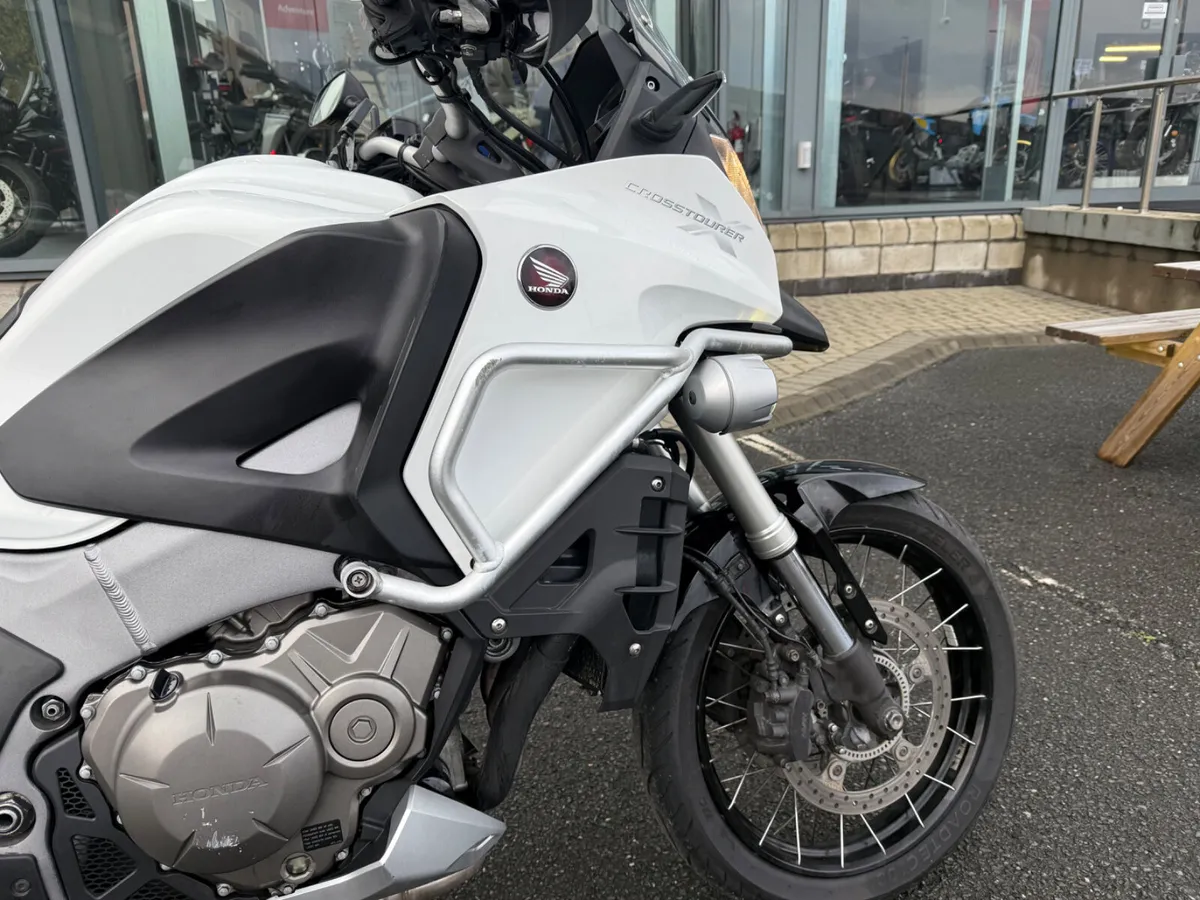 2013 Honda VFR 1200 X Crosstourer - Image 2