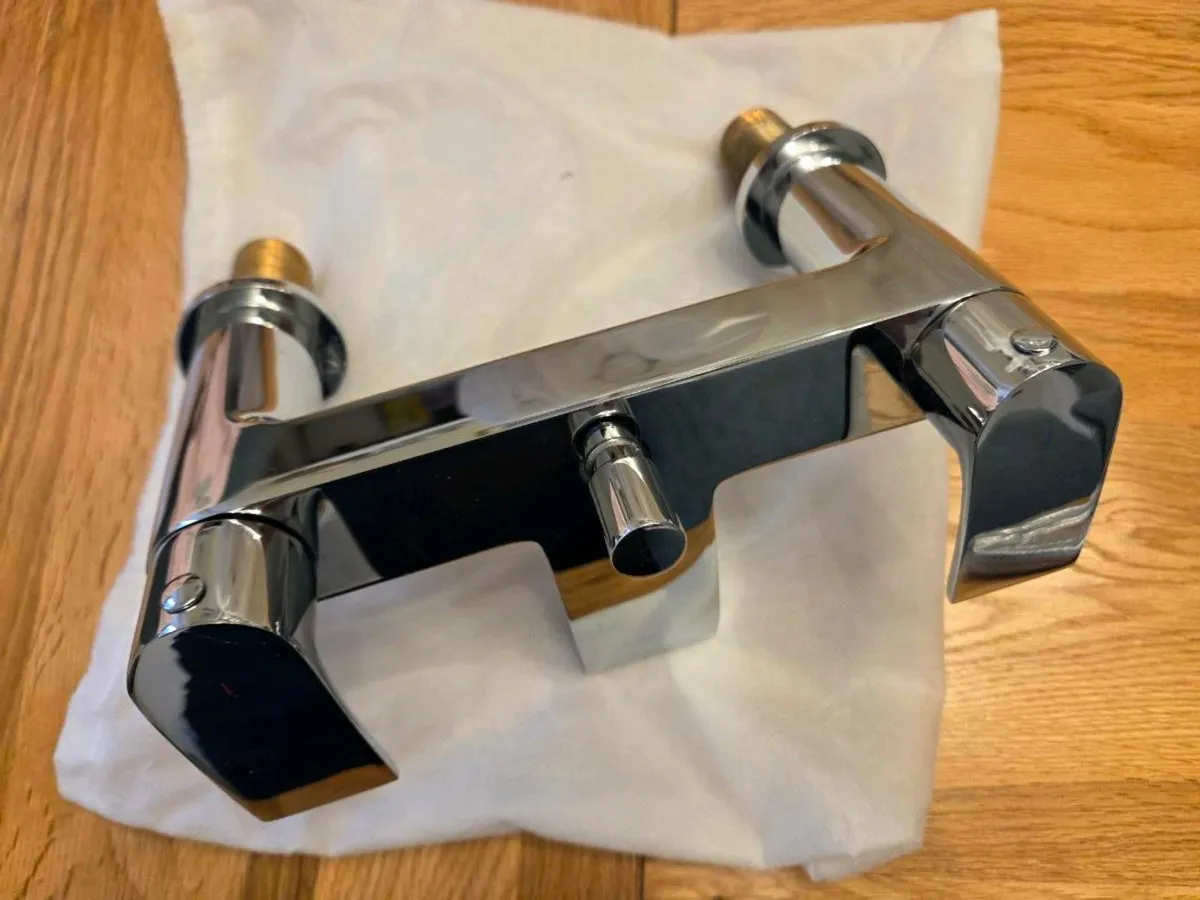 Bath Shower Mixer & Kit - Image 1