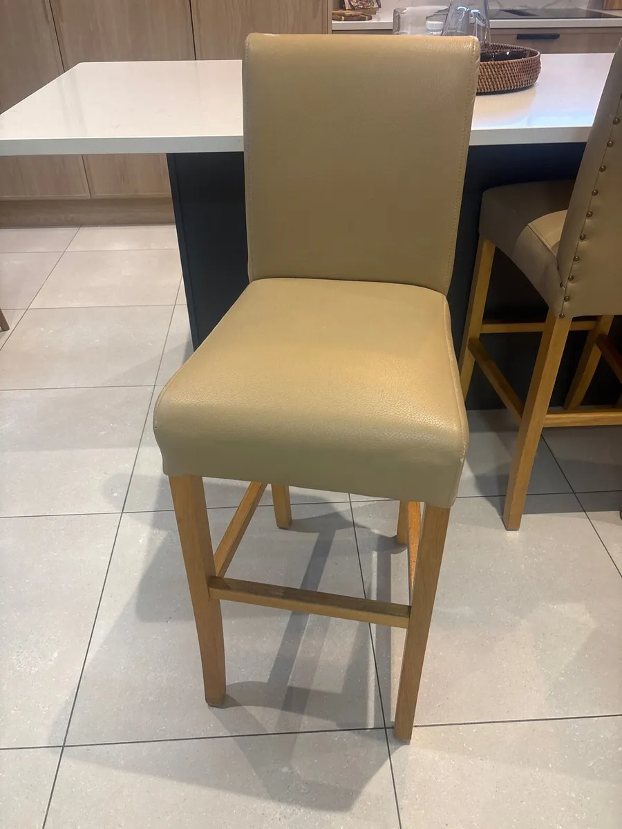 High stool x3 - Image 2