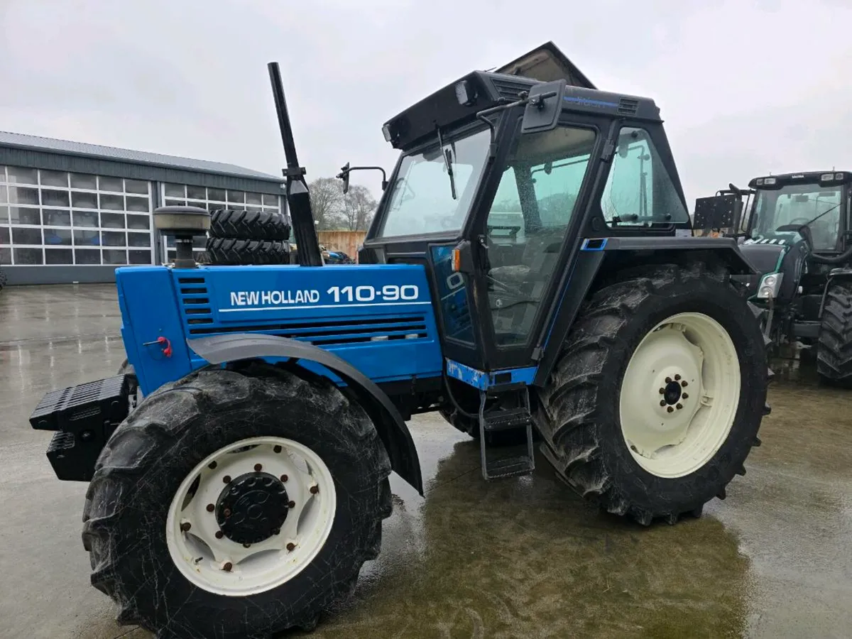 New Holland 110-90 40k 2004 - Image 2
