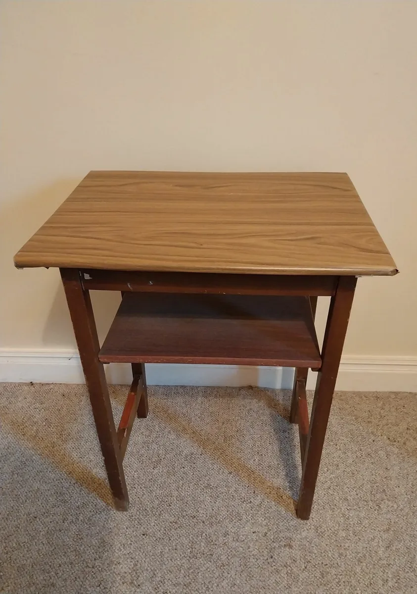 Various Display Tables - Image 4