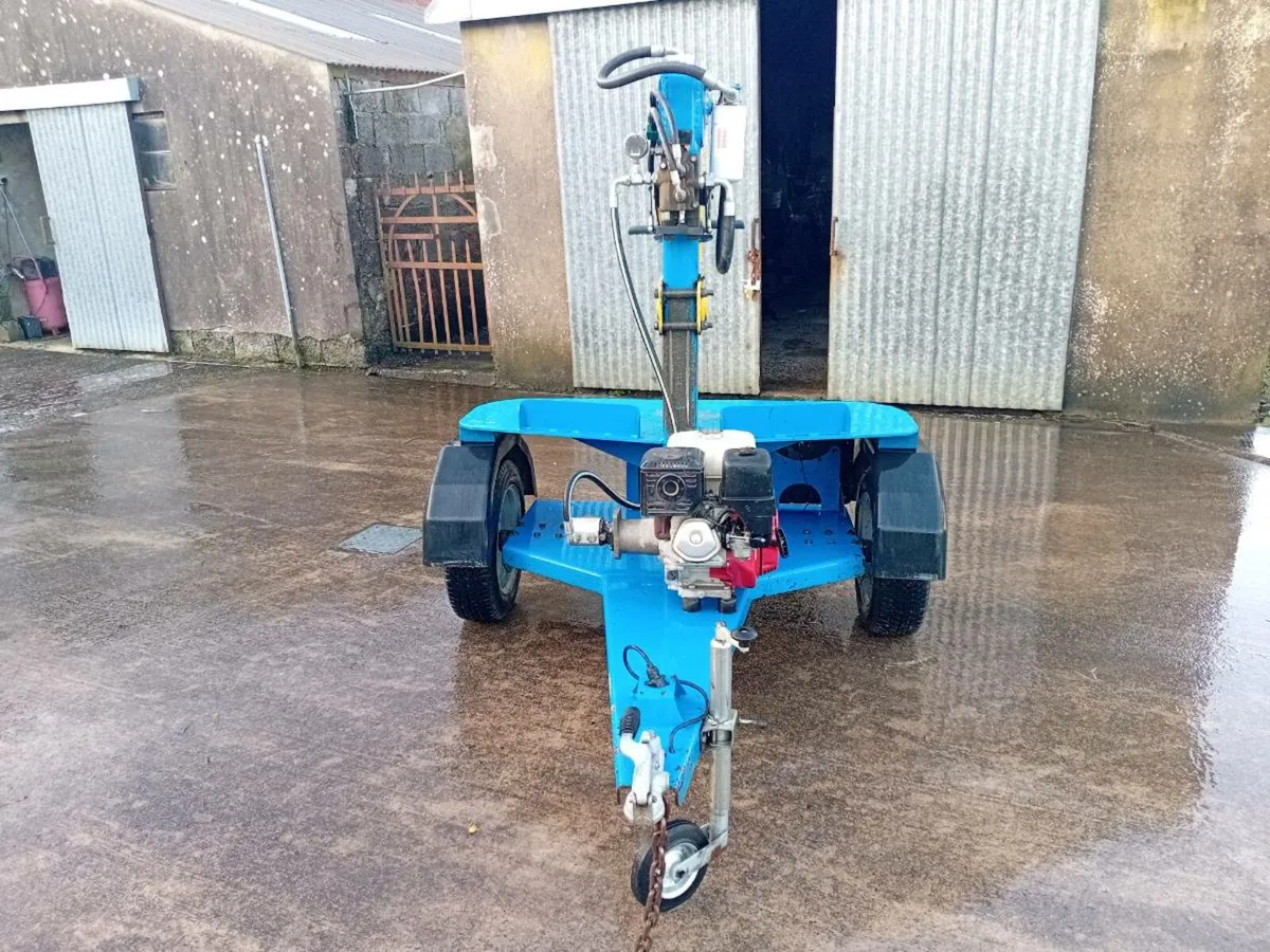 Carroll log splitter tow behind - Image 3