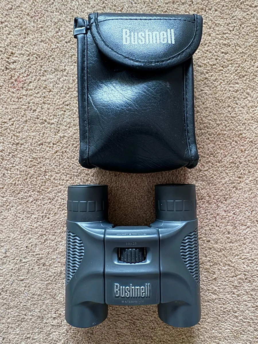 Bushnell 10x25 Binoculars - Image 2