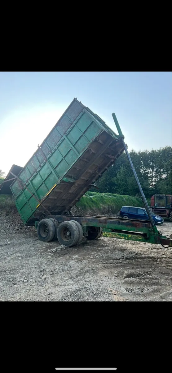 20ft silage trailer - Image 1