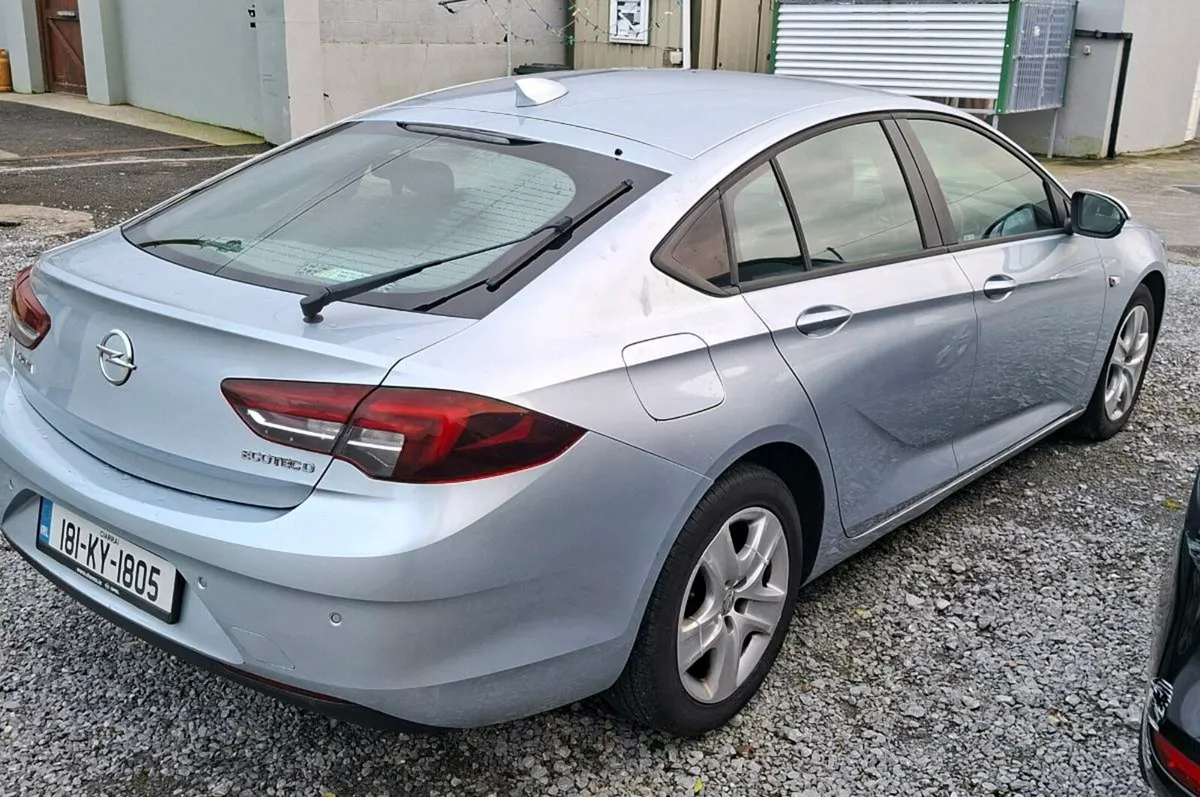 2018 Opel Insignia Grand Sport - Image 3