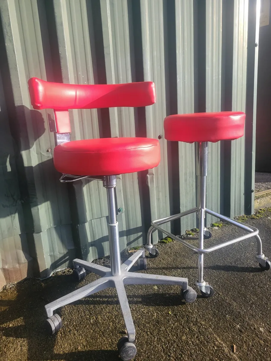 Vintage swivel chairs - Image 2