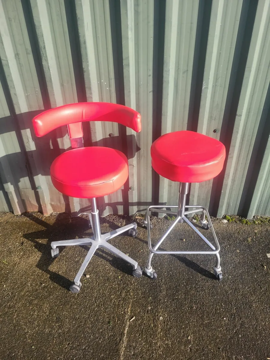 Vintage swivel chairs - Image 1