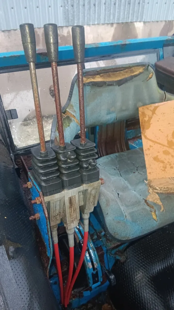 Tanco loader 858 - Image 2