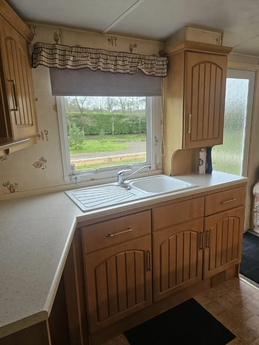 2004 Atlas Florida Super Model  Mobile Home - Image 4