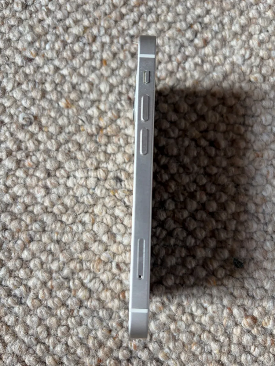 Iphone 13 mini - Image 4
