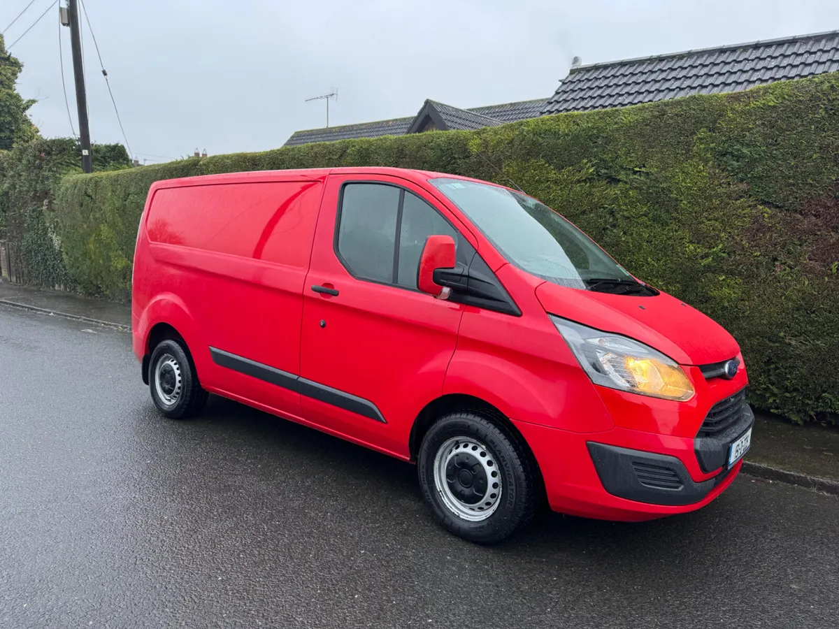 Ford Transit Custom - Image 1