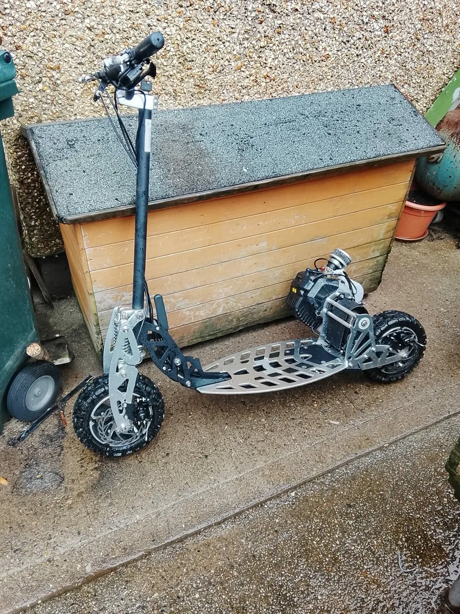 New Petrol Scooter for sale - Image 1