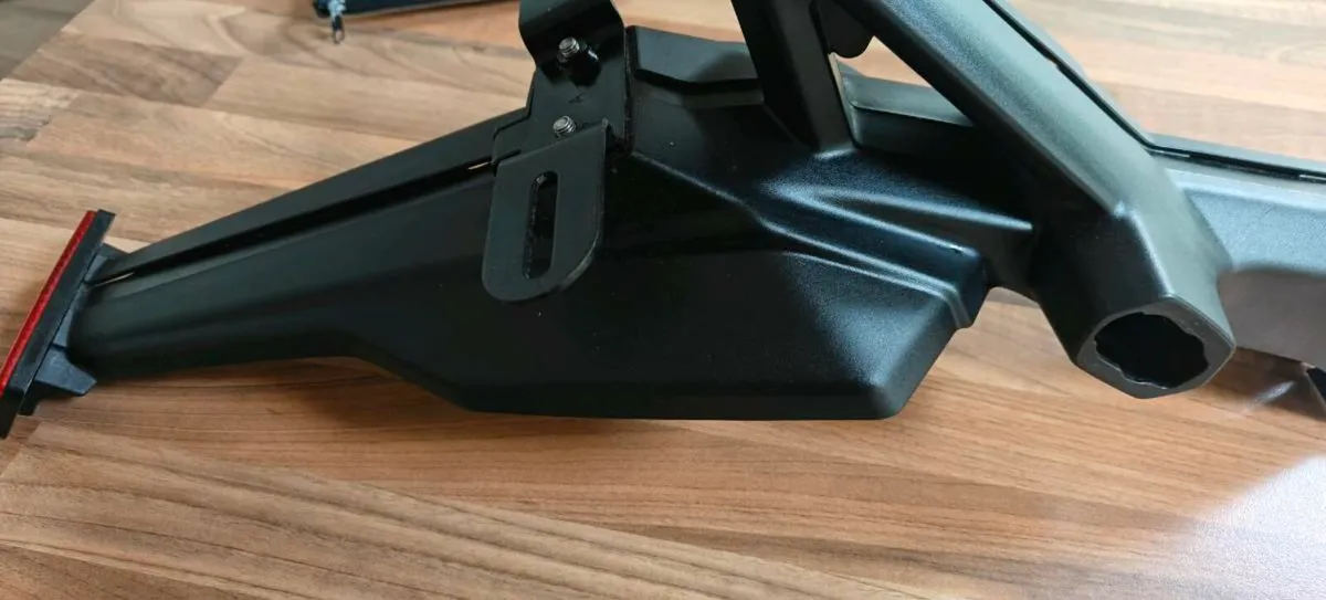 Rear number plate  hugger mudguard - Image 4